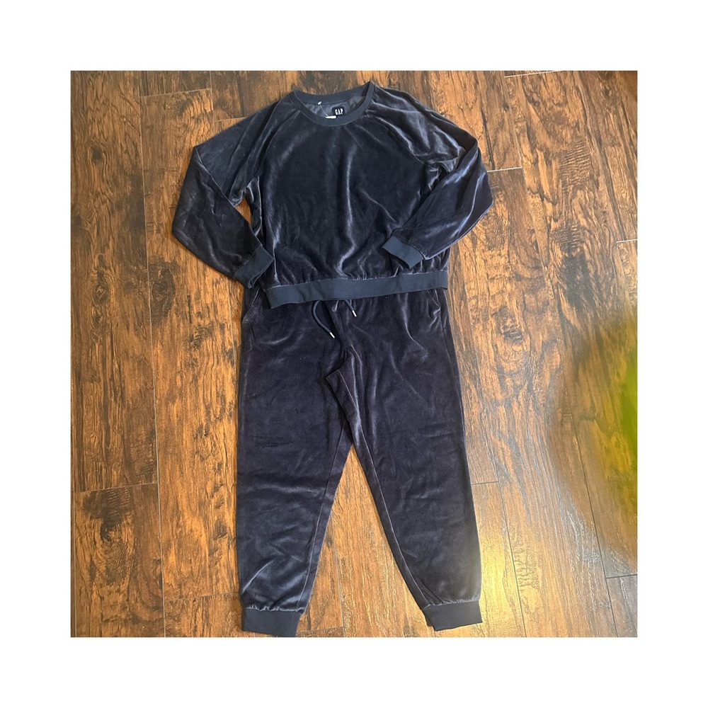 GAP Navy Blue Velour Set - Picture 2 of 4